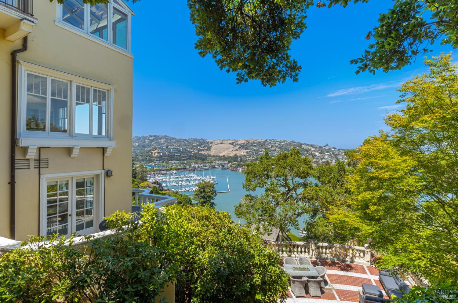 Detail Gallery Image 53 of 83 For 308 Golden Gate Ave, Belvedere,  CA 94920 - 8 Beds | 7/2 Baths