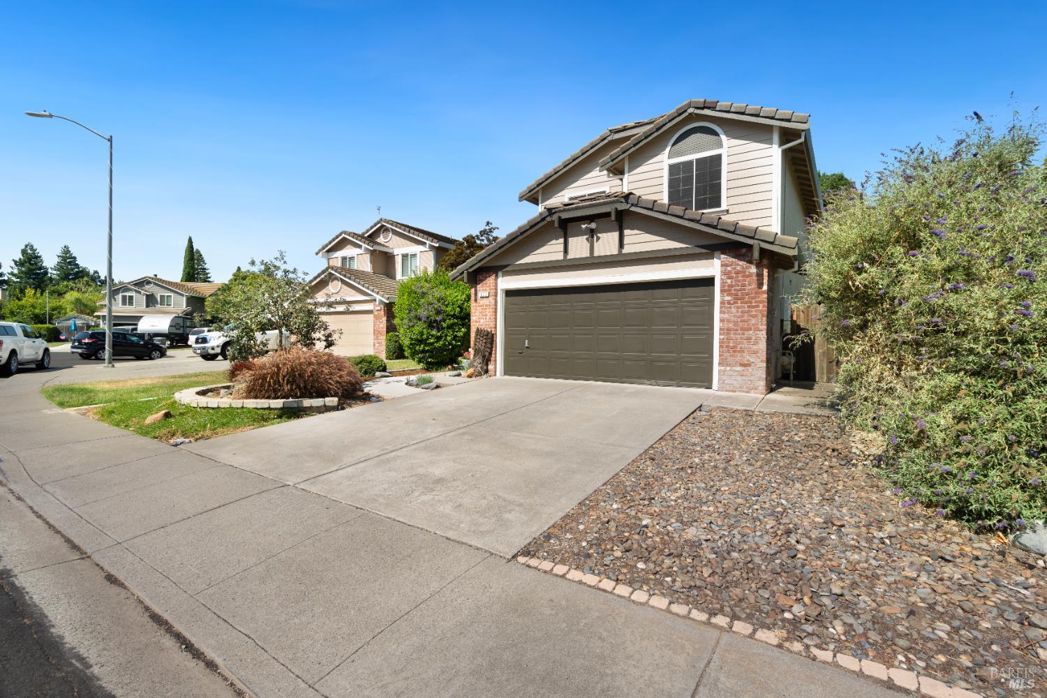 Colby Court, Vacaville, California image 2