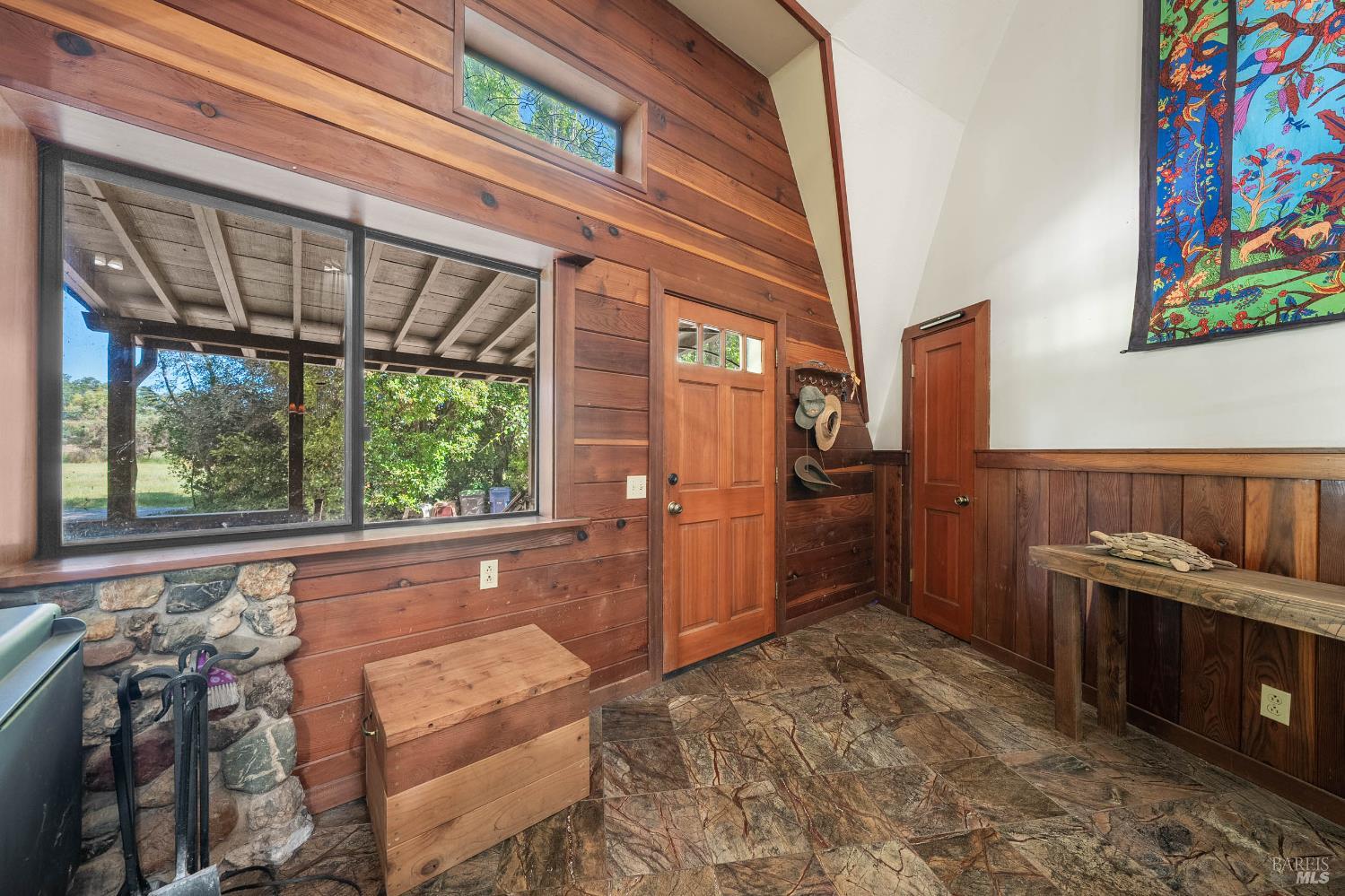 Detail Gallery Image 3 of 75 For 8201 W Side Potter Valley Rd, Potter Valley,  CA 95469 - 4 Beds | 3 Baths