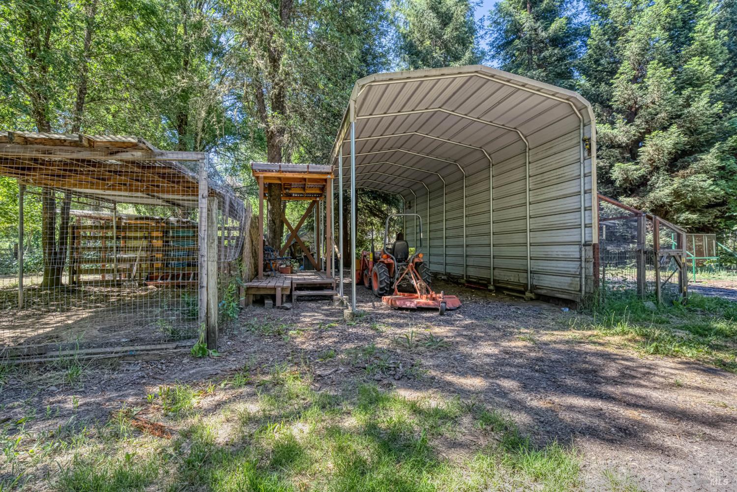 Detail Gallery Image 55 of 75 For 8201 W Side Potter Valley Rd, Potter Valley,  CA 95469 - 4 Beds | 3 Baths