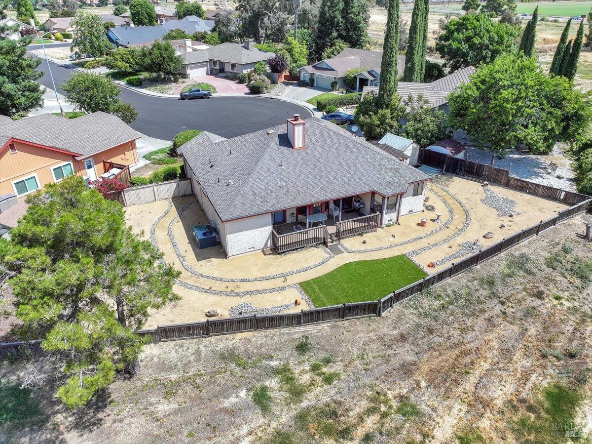 Property Photo 40