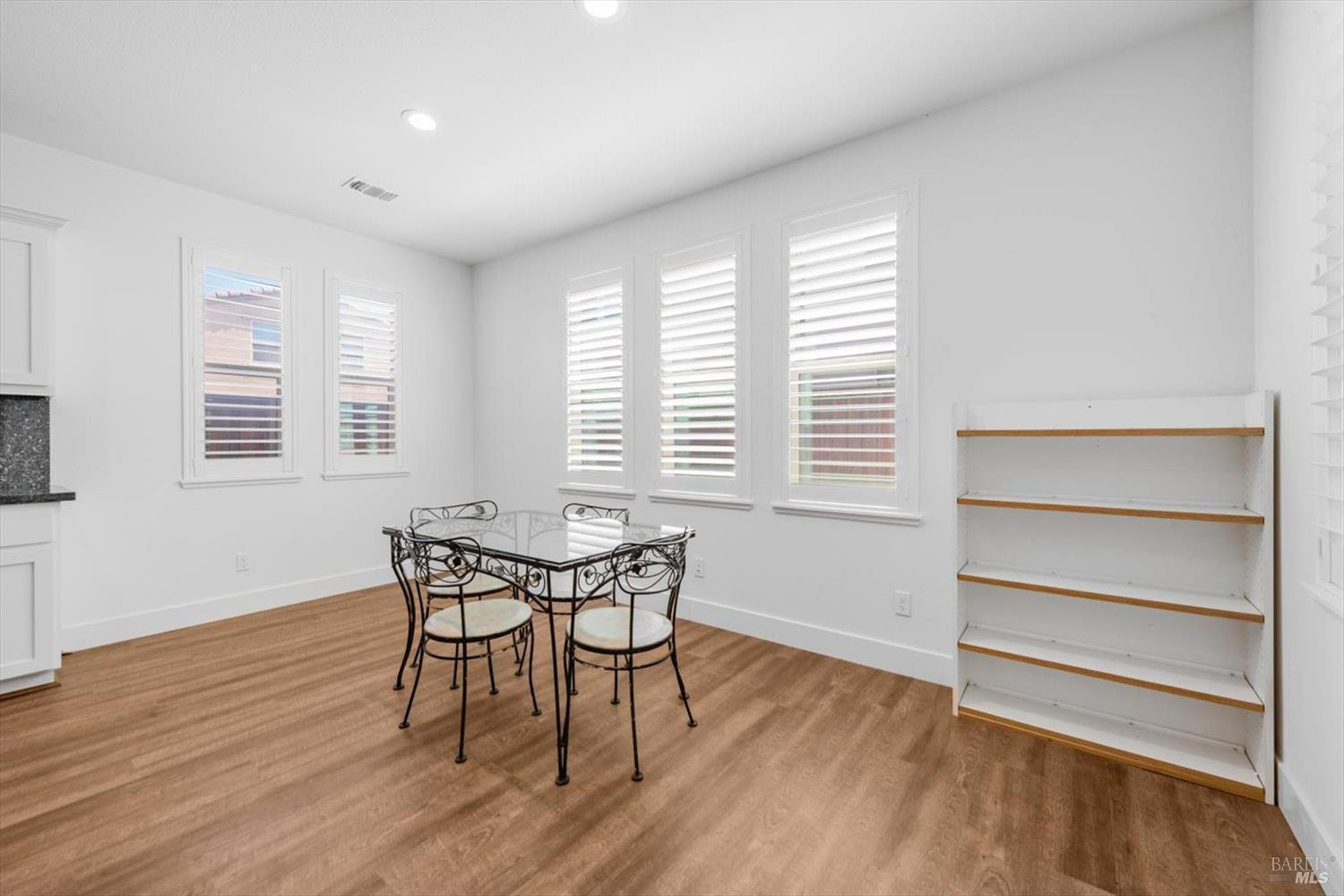 Detail Gallery Image 15 of 50 For 5344 Gather Way, Fairfield,  CA 94534 - 4 Beds | 2/1 Baths