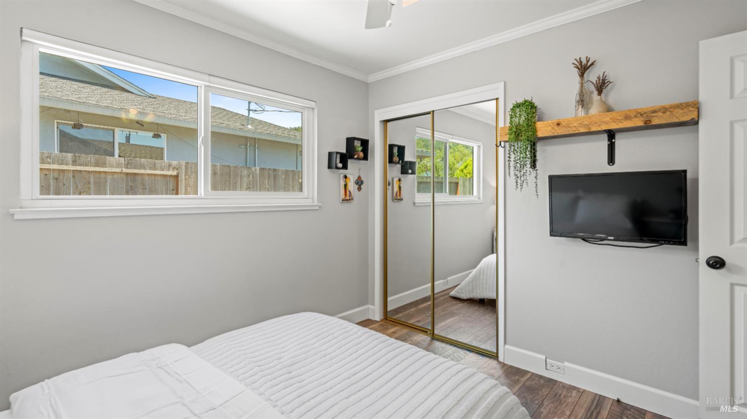 Detail Gallery Image 14 of 21 For 145 Westwood Dr, Novato,  CA 94945 - 4 Beds | 2 Baths
