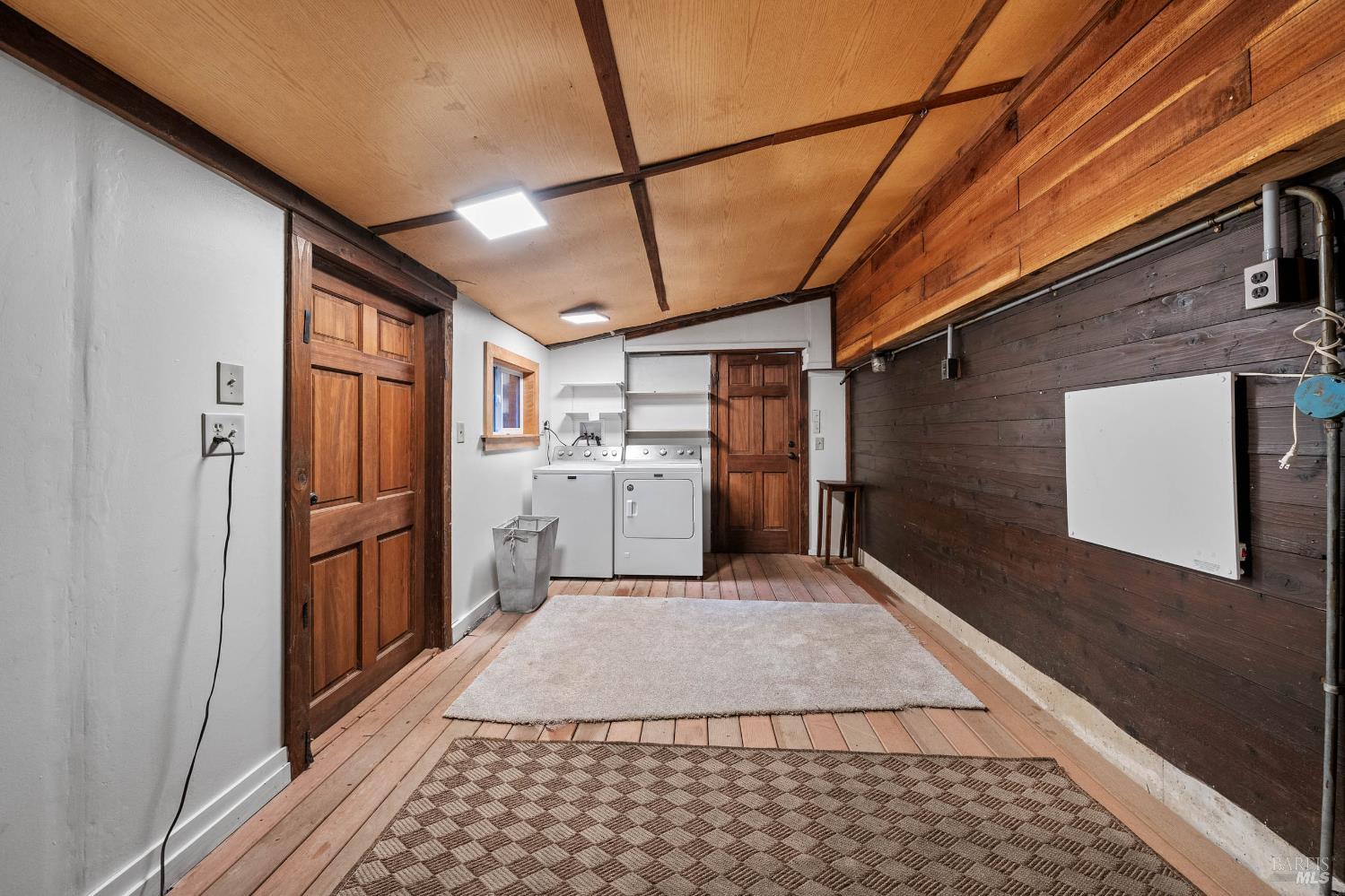 Detail Gallery Image 65 of 75 For 8201 W Side Potter Valley Rd, Potter Valley,  CA 95469 - 4 Beds | 3 Baths