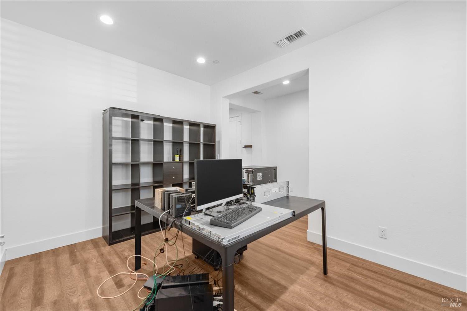 Detail Gallery Image 10 of 50 For 5344 Gather Way, Fairfield,  CA 94534 - 4 Beds | 2/1 Baths
