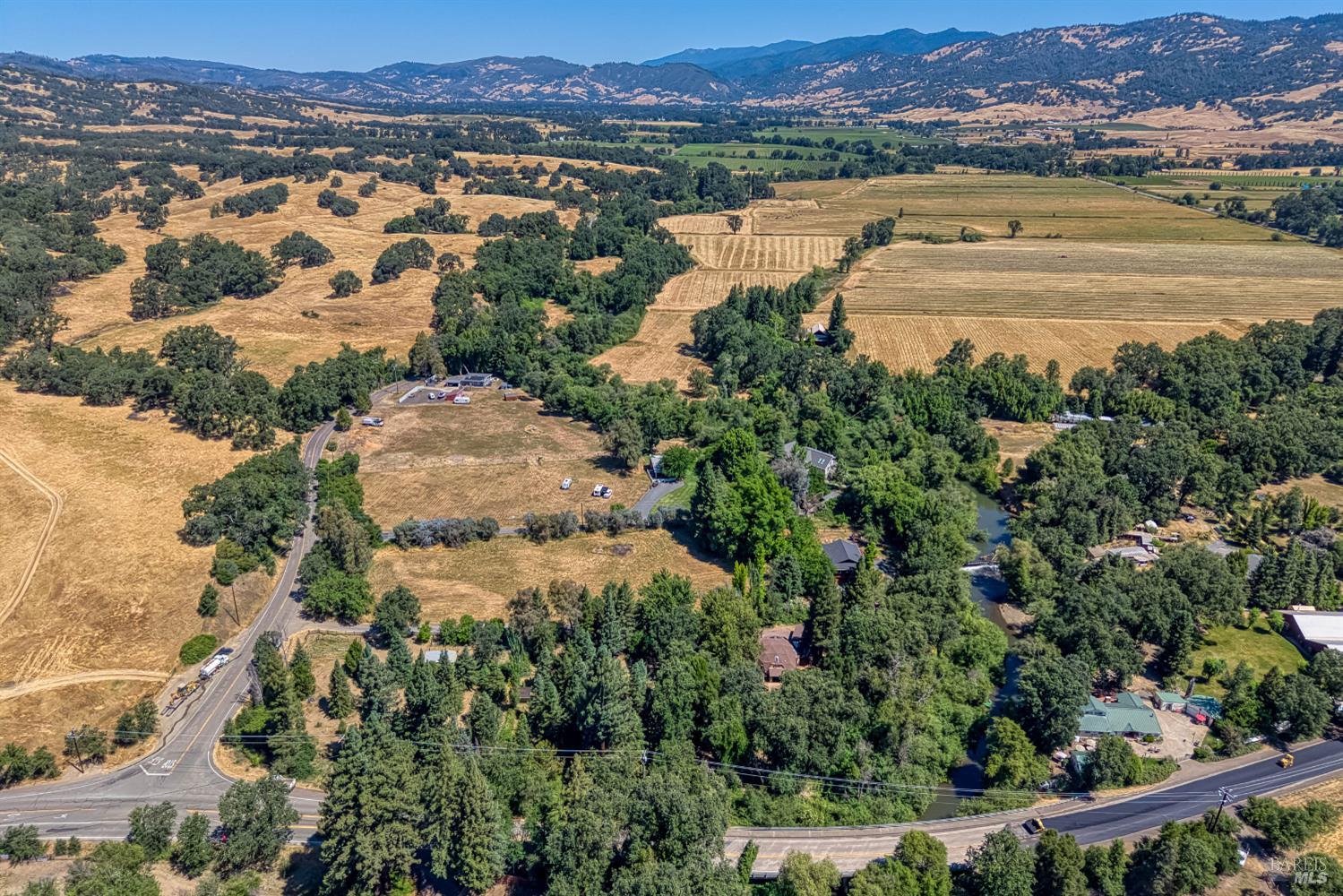 Detail Gallery Image 74 of 75 For 8201 W Side Potter Valley Rd, Potter Valley,  CA 95469 - 4 Beds | 3 Baths