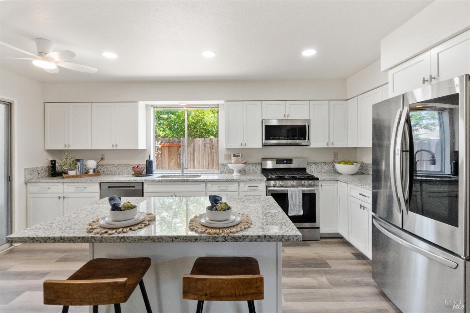 Colby Court, Vacaville, California image 14