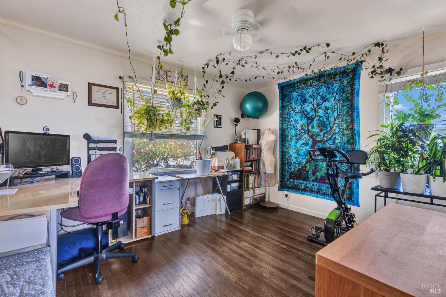Detail Gallery Image 17 of 31 For 40 La Cruz Ave, Benicia,  CA 94510 - 3 Beds | 2 Baths
