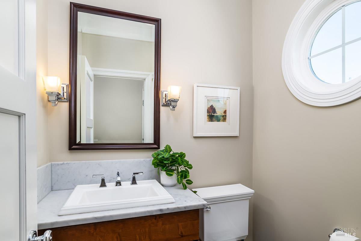 Detail Gallery Image 28 of 44 For 56 Mooring Rd, San Rafael,  CA 94901 - 4 Beds | 3/1 Baths