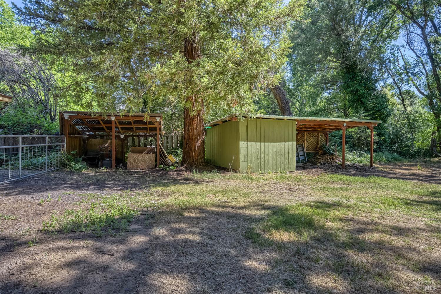 Detail Gallery Image 40 of 75 For 8201 W Side Potter Valley Rd, Potter Valley,  CA 95469 - 4 Beds | 3 Baths