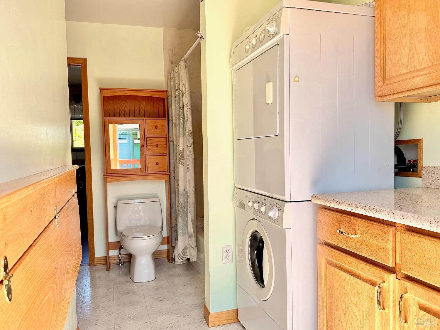 Detail Gallery Image 20 of 28 For 16356 3rd St, Guerneville,  CA 95446 - 1 Beds | 1 Baths