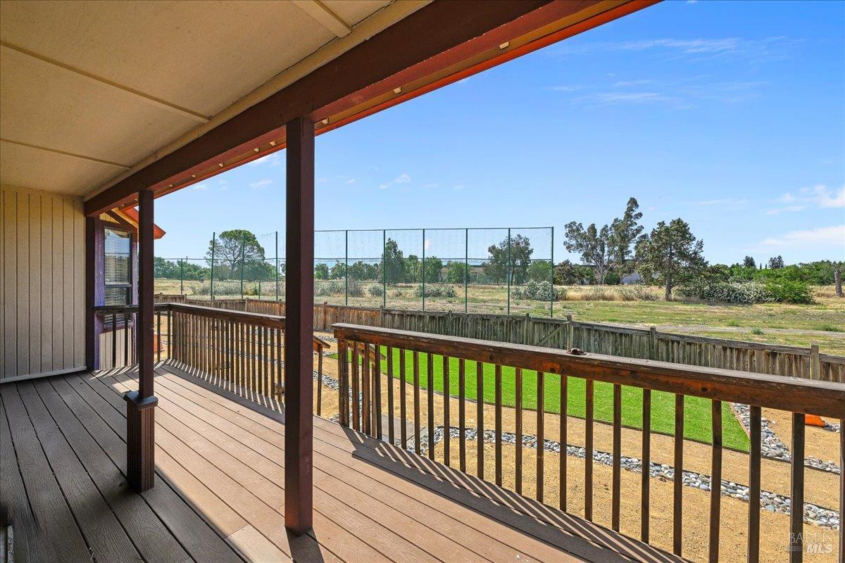 Property Photo 31