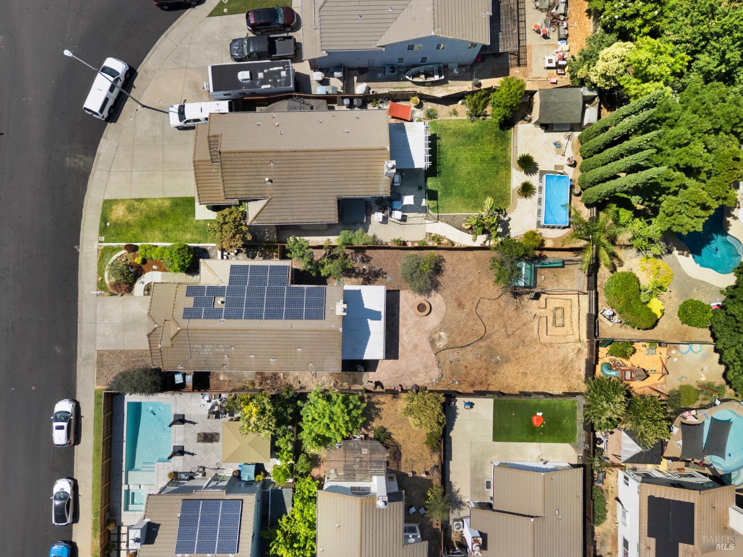 Colby Court, Vacaville, California image 37