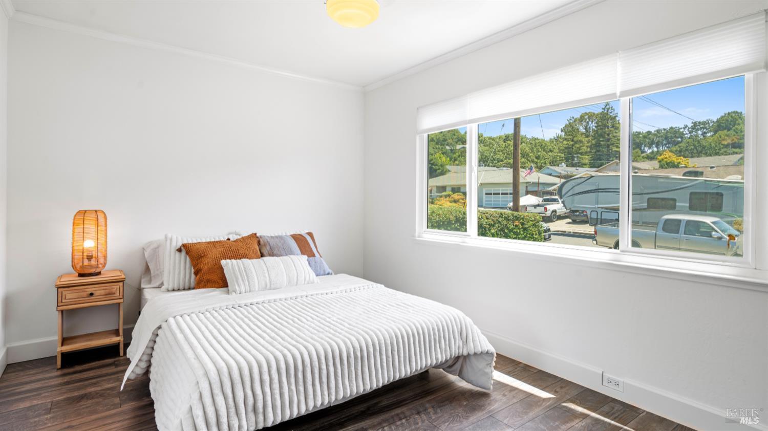 Detail Gallery Image 15 of 21 For 145 Westwood Dr, Novato,  CA 94945 - 4 Beds | 2 Baths