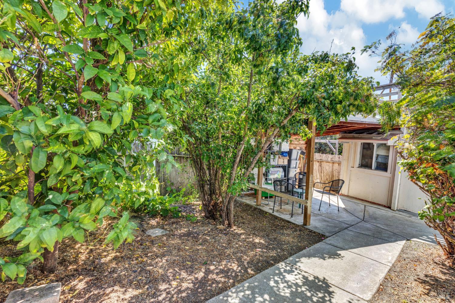 Detail Gallery Image 31 of 31 For 40 La Cruz Ave, Benicia,  CA 94510 - 3 Beds | 2 Baths