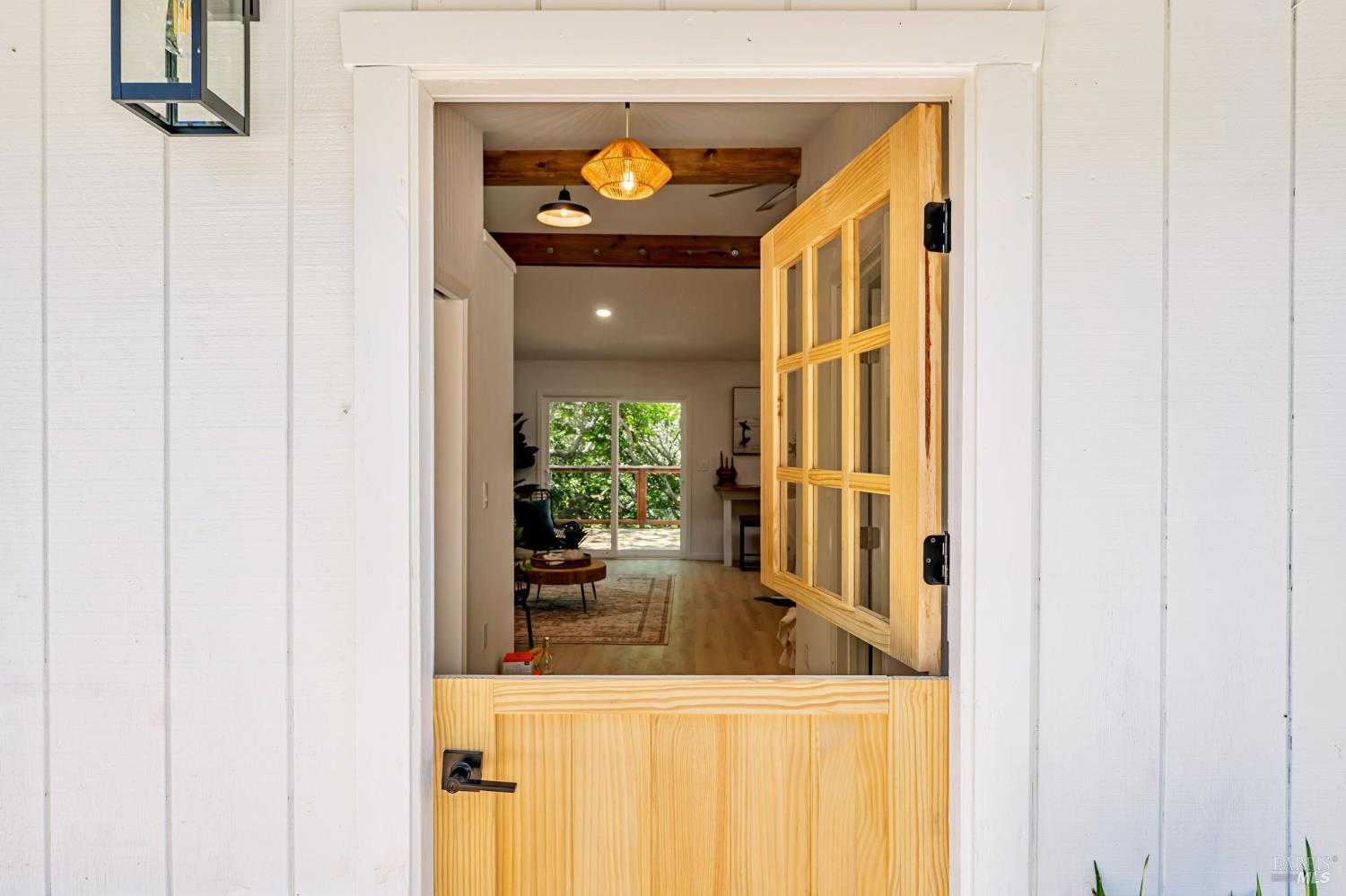 Detail Gallery Image 4 of 38 For 240 Vila Rd, Forestville,  CA 95436 - 2 Beds | 2 Baths