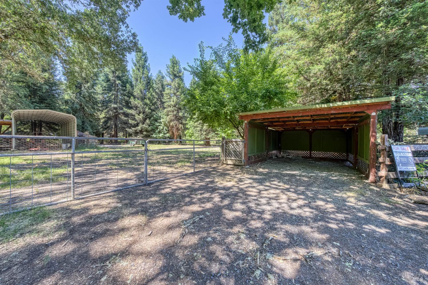 Detail Gallery Image 62 of 75 For 8201 W Side Potter Valley Rd, Potter Valley,  CA 95469 - 4 Beds | 3 Baths