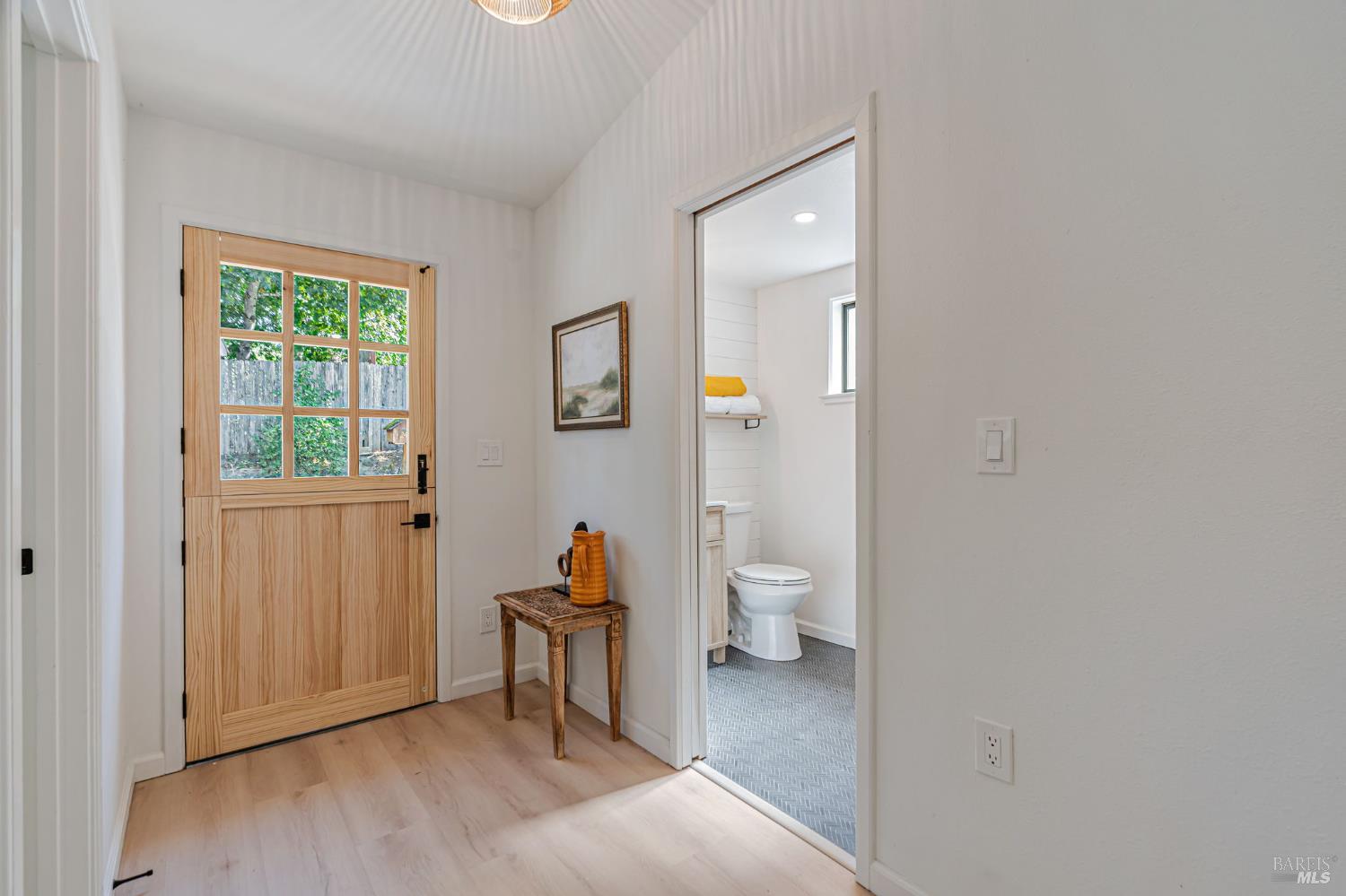 Detail Gallery Image 5 of 38 For 240 Vila Rd, Forestville,  CA 95436 - 2 Beds | 2 Baths