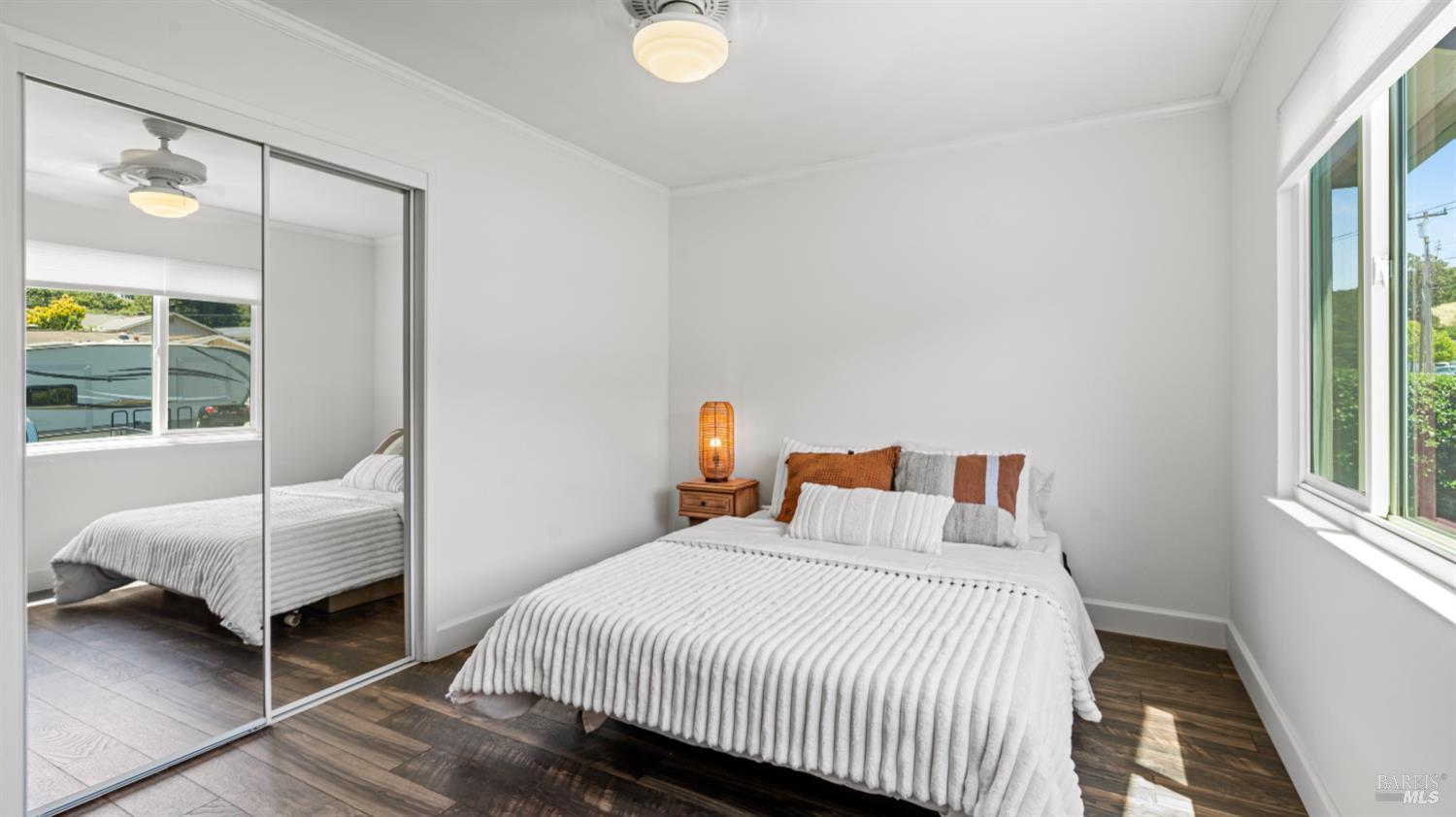 Detail Gallery Image 16 of 21 For 145 Westwood Dr, Novato,  CA 94945 - 4 Beds | 2 Baths