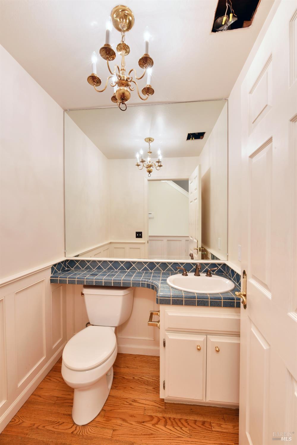 Detail Gallery Image 37 of 57 For 12 Greenfield Ct, Mill Valley,  CA 94941 - 4 Beds | 3/1 Baths