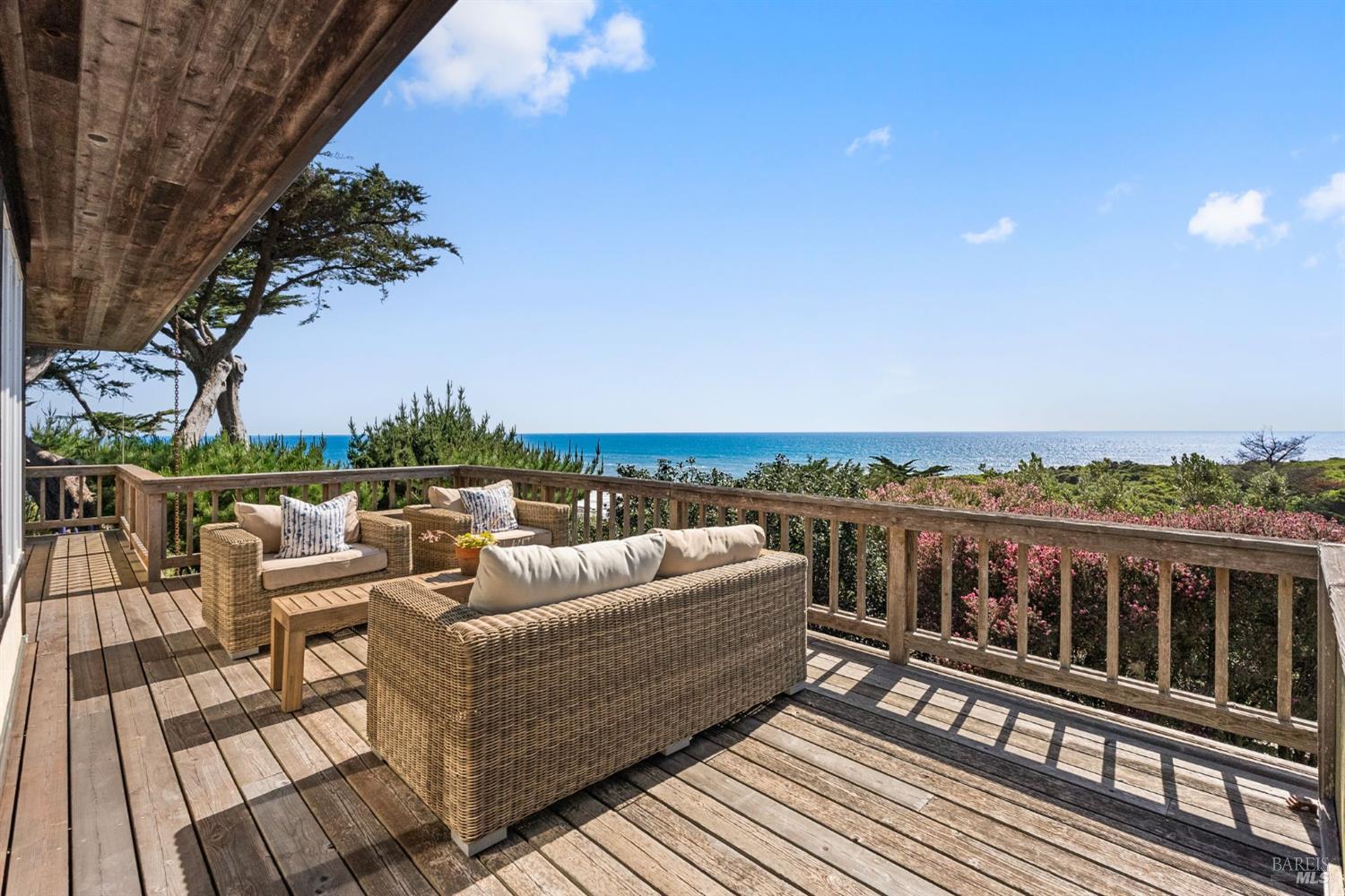 Detail Gallery Image 51 of 73 For 165 Rosewood Rd, Bolinas,  CA 94924 - 2 Beds | 2/1 Baths