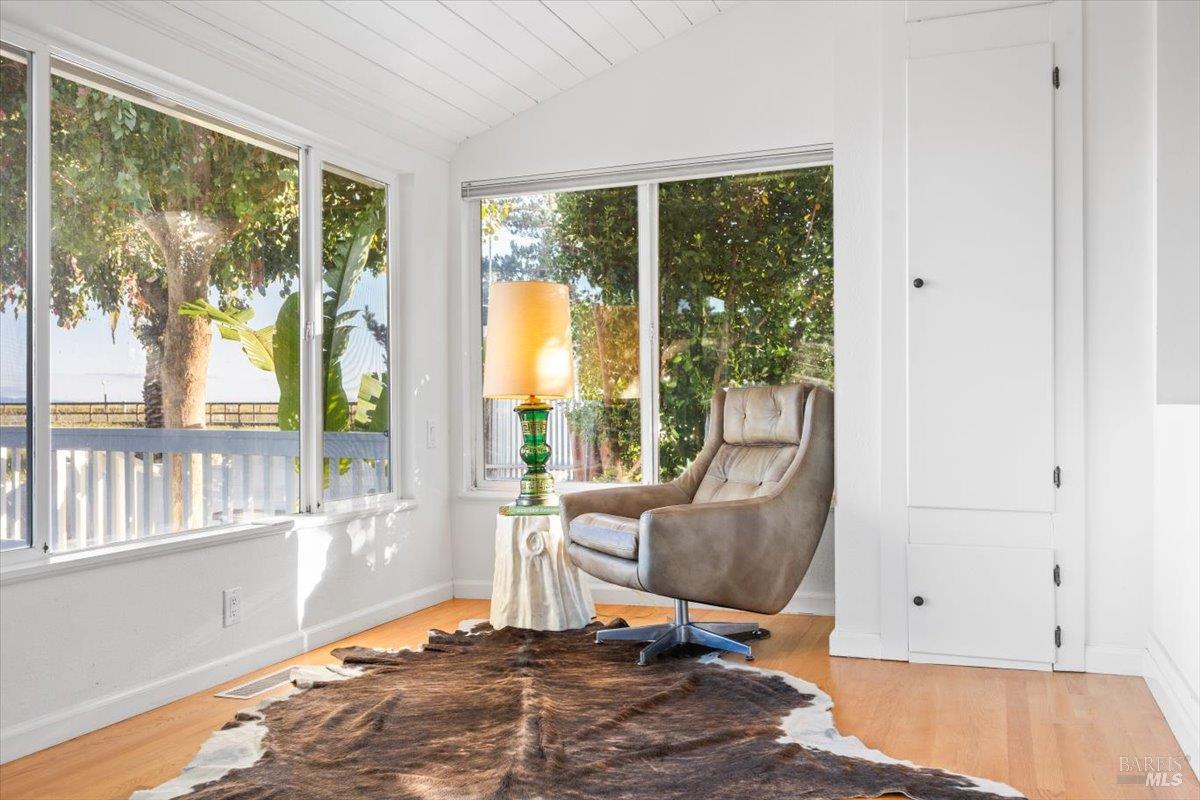 Detail Gallery Image 6 of 58 For 1636 Milton Rd, Napa,  CA 94559 - 3 Beds | 2 Baths