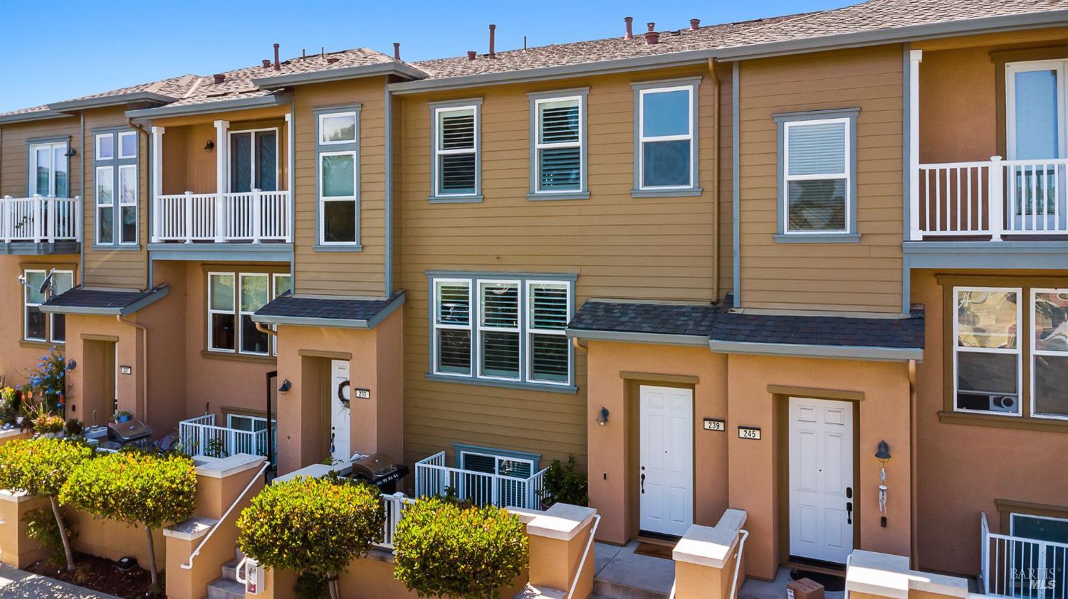 Detail Gallery Image 38 of 48 For 239 Marina Village Way, Benicia,  CA 94510 - 4 Beds | 2/1 Baths