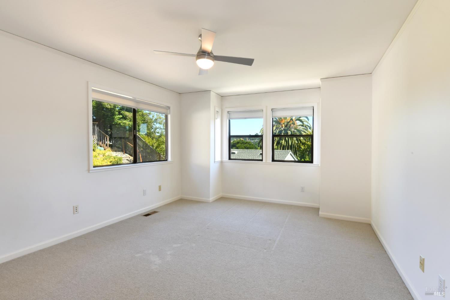 Detail Gallery Image 35 of 57 For 12 Greenfield Ct, Mill Valley,  CA 94941 - 4 Beds | 3/1 Baths