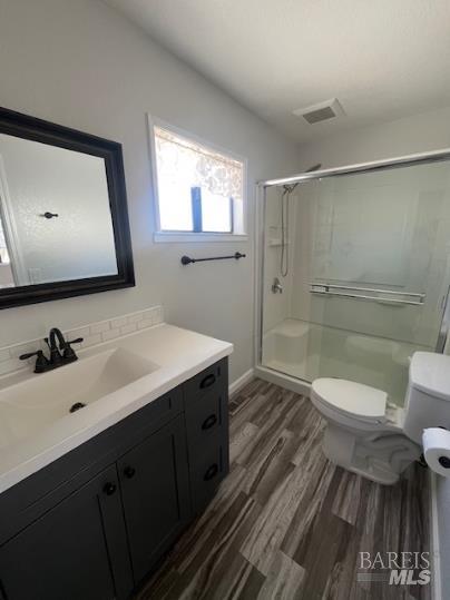 Detail Gallery Image 15 of 18 For 1020 Stony Glen Ln, Cotati,  CA 94931 - 3 Beds | 2/1 Baths