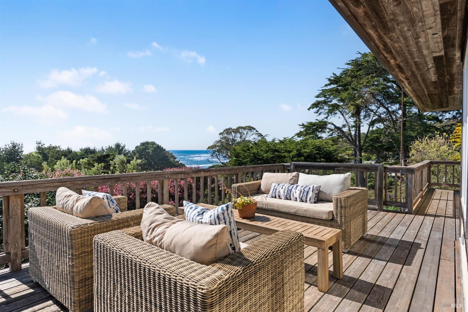 Detail Gallery Image 52 of 73 For 165 Rosewood Rd, Bolinas,  CA 94924 - 2 Beds | 2/1 Baths