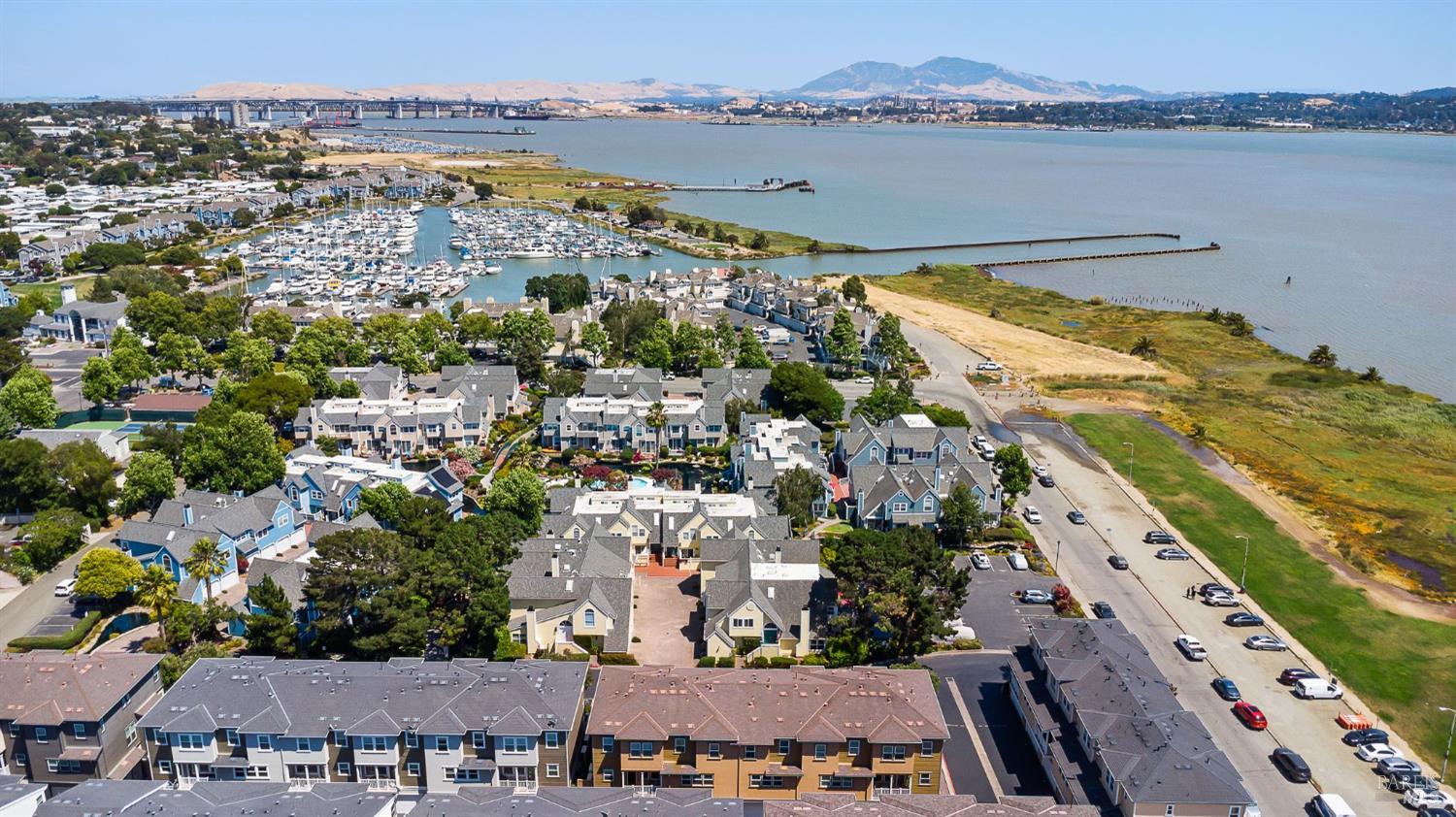 Detail Gallery Image 46 of 48 For 239 Marina Village Way, Benicia,  CA 94510 - 4 Beds | 2/1 Baths