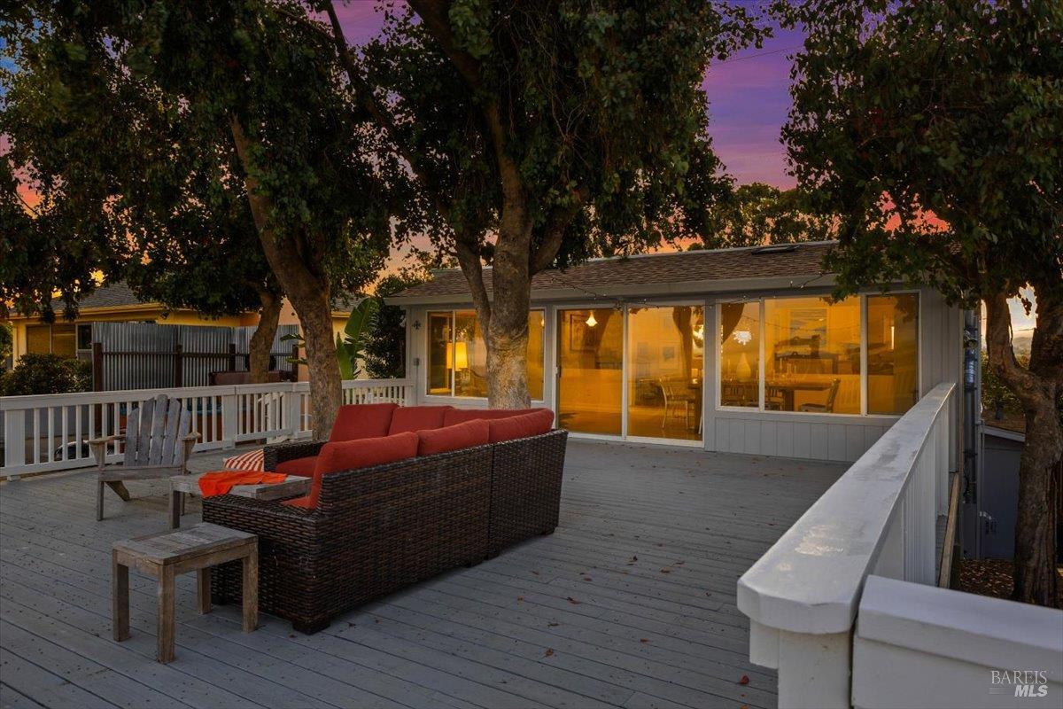 Detail Gallery Image 42 of 58 For 1636 Milton Rd, Napa,  CA 94559 - 3 Beds | 2 Baths