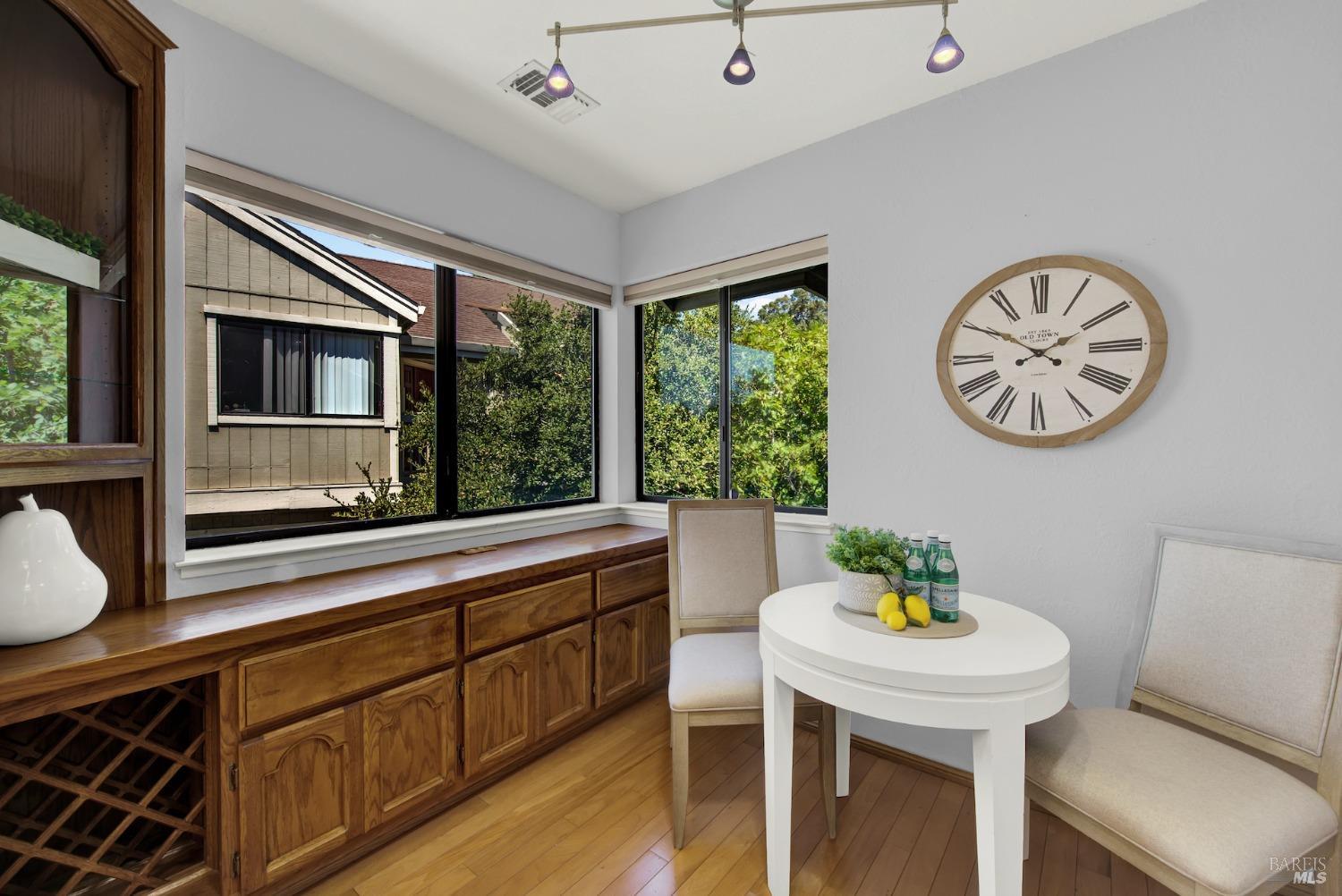 Detail Gallery Image 30 of 76 For 25 Knoll Dr, Fairfield,  CA 94534 - 3 Beds | 2/1 Baths