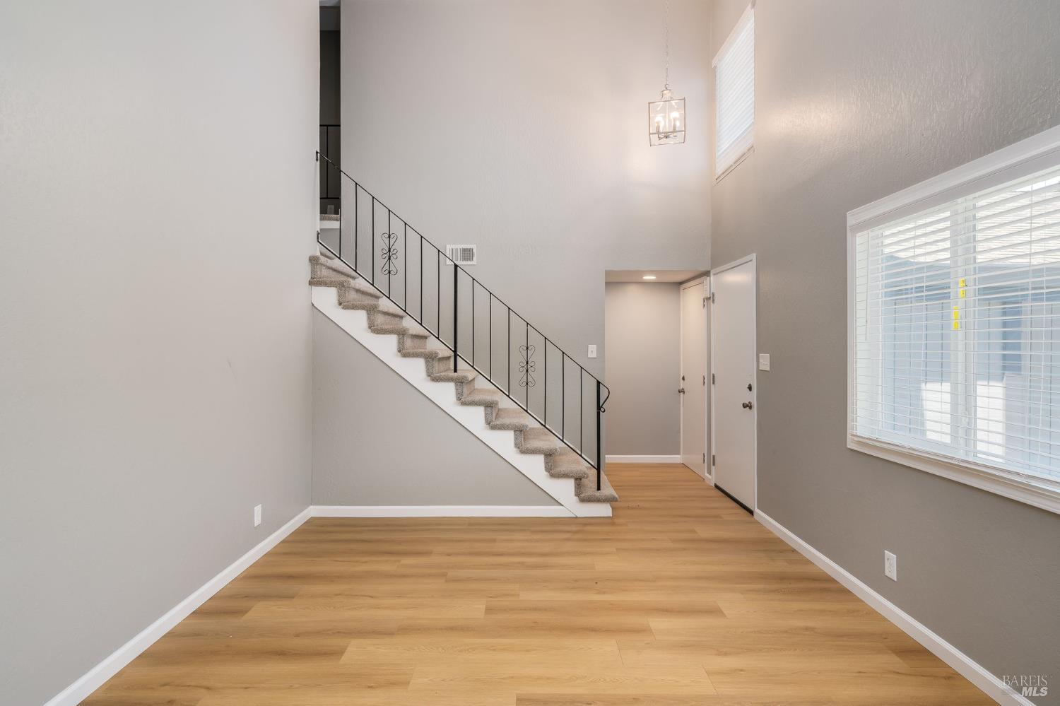 Baylor Drive, Vallejo, California image 12