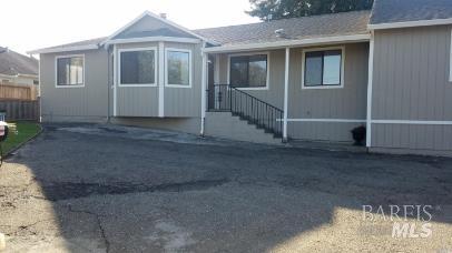 Detail Gallery Image 2 of 18 For 1020 Stony Glen Ln, Cotati,  CA 94931 - 3 Beds | 2/1 Baths
