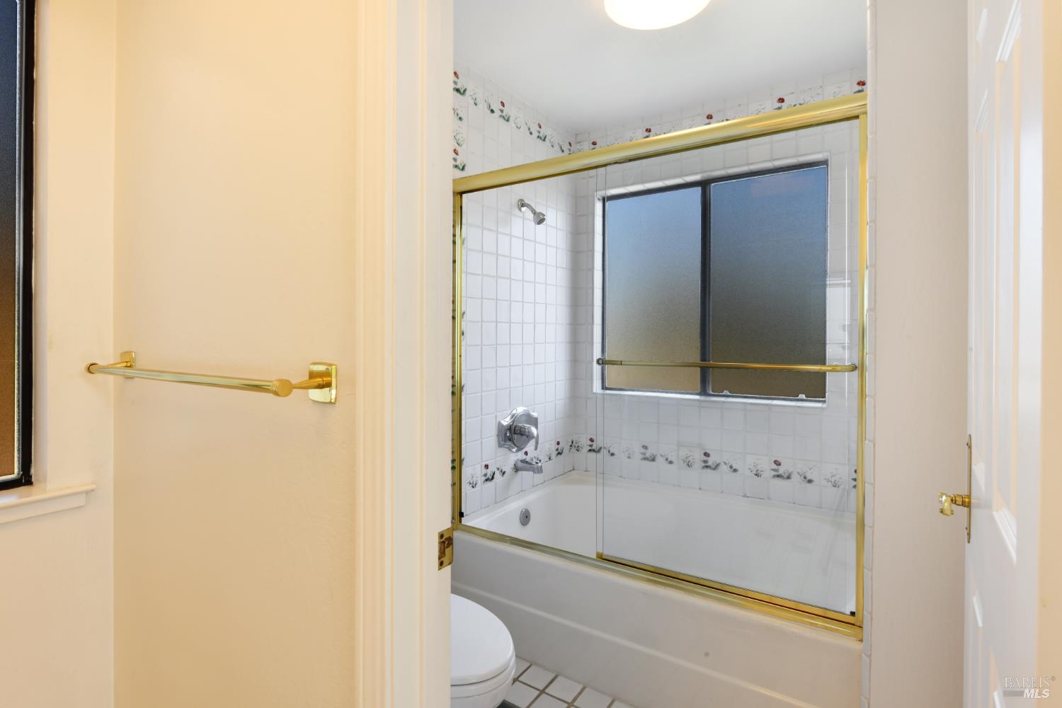 Detail Gallery Image 30 of 57 For 12 Greenfield Ct, Mill Valley,  CA 94941 - 4 Beds | 3/1 Baths