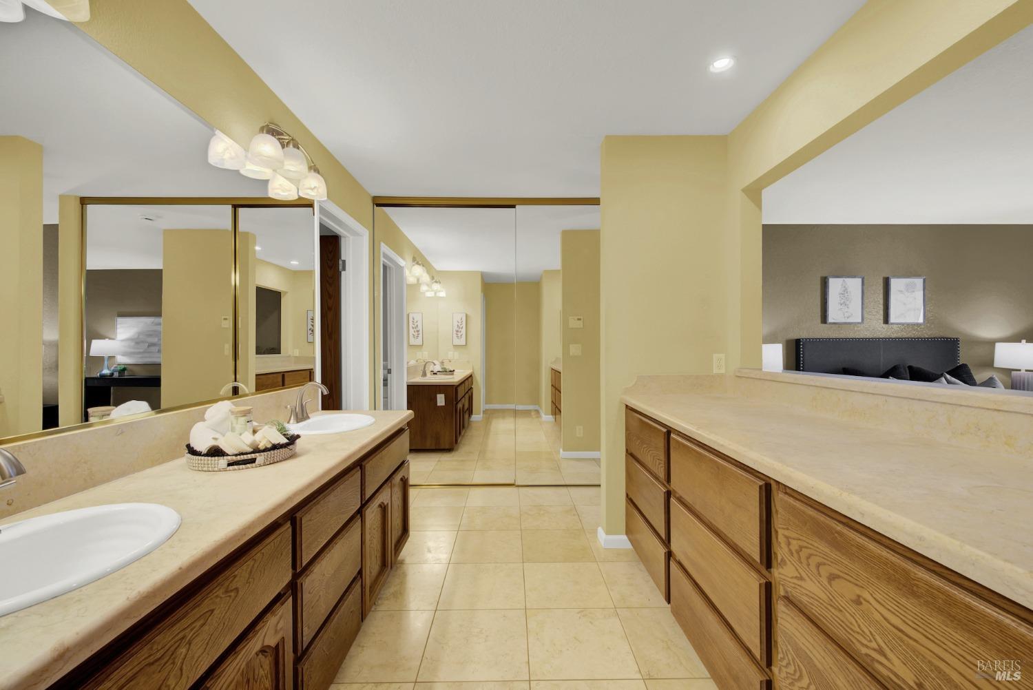 Detail Gallery Image 39 of 76 For 25 Knoll Dr, Fairfield,  CA 94534 - 3 Beds | 2/1 Baths
