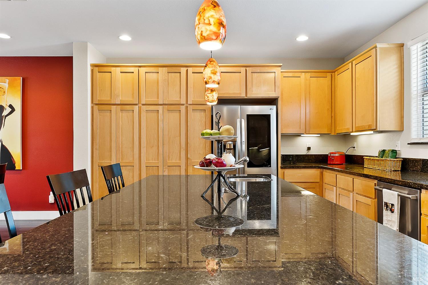 Detail Gallery Image 19 of 48 For 239 Marina Village Way, Benicia,  CA 94510 - 4 Beds | 2/1 Baths