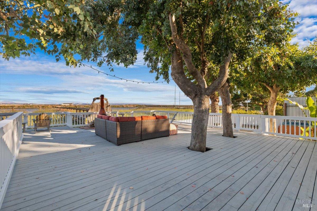 Detail Gallery Image 15 of 58 For 1636 Milton Rd, Napa,  CA 94559 - 3 Beds | 2 Baths