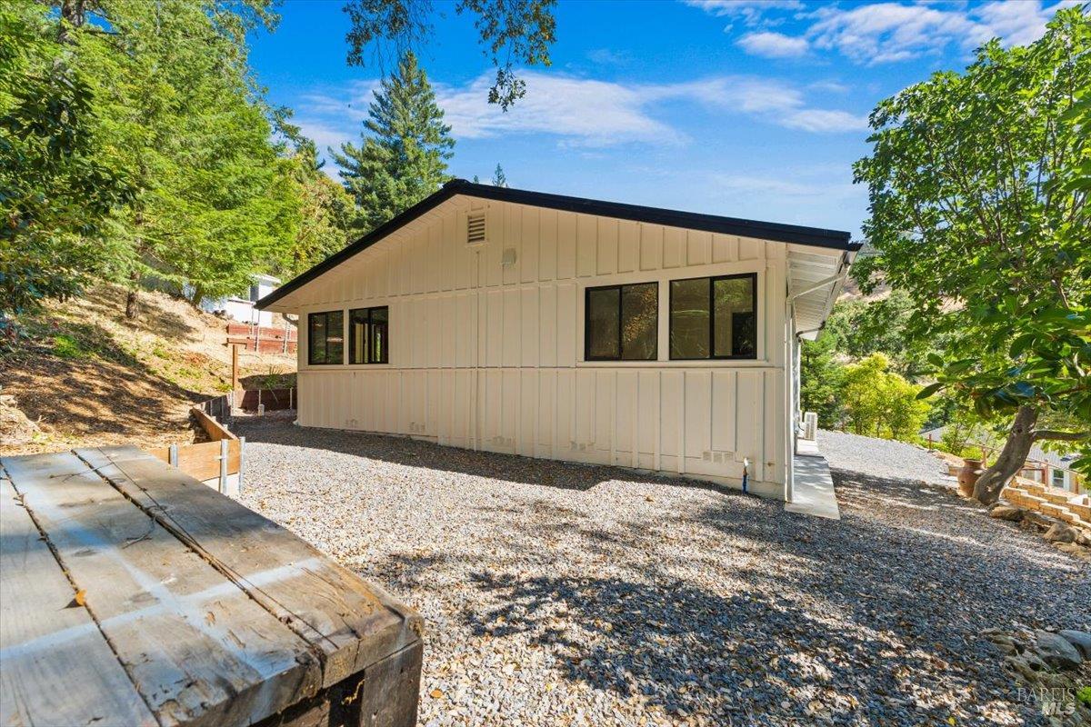 Detail Gallery Image 31 of 39 For 665 Spanish Canyon Dr, Ukiah,  CA 95482 - 3 Beds | 2 Baths