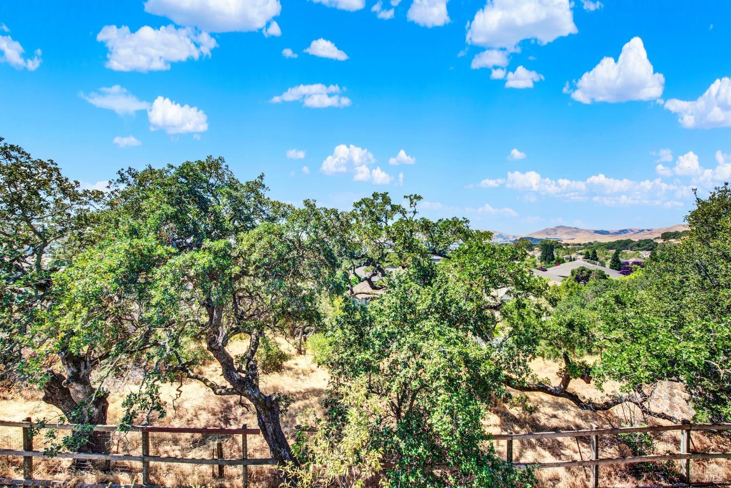 Detail Gallery Image 61 of 76 For 25 Knoll Dr, Fairfield,  CA 94534 - 3 Beds | 2/1 Baths
