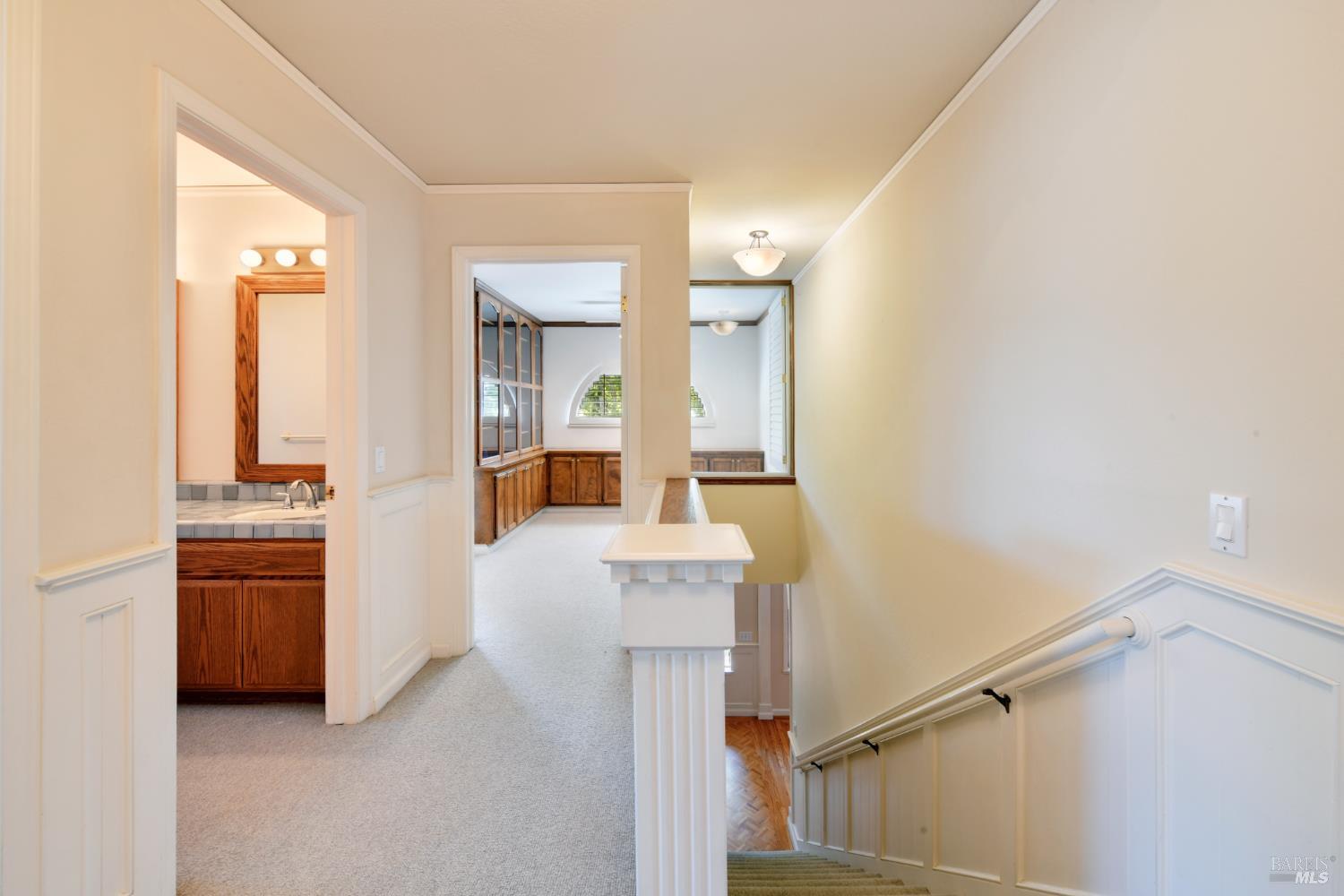 Detail Gallery Image 17 of 57 For 12 Greenfield Ct, Mill Valley,  CA 94941 - 4 Beds | 3/1 Baths