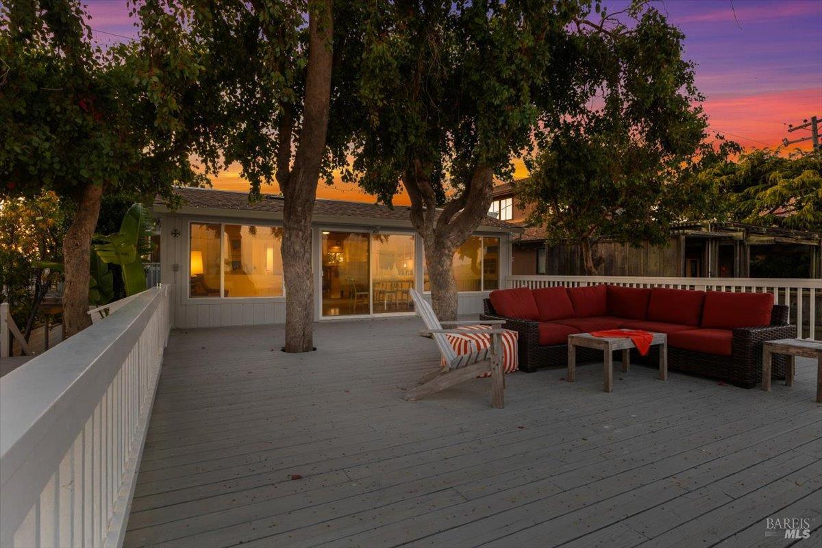 Detail Gallery Image 43 of 58 For 1636 Milton Rd, Napa,  CA 94559 - 3 Beds | 2 Baths