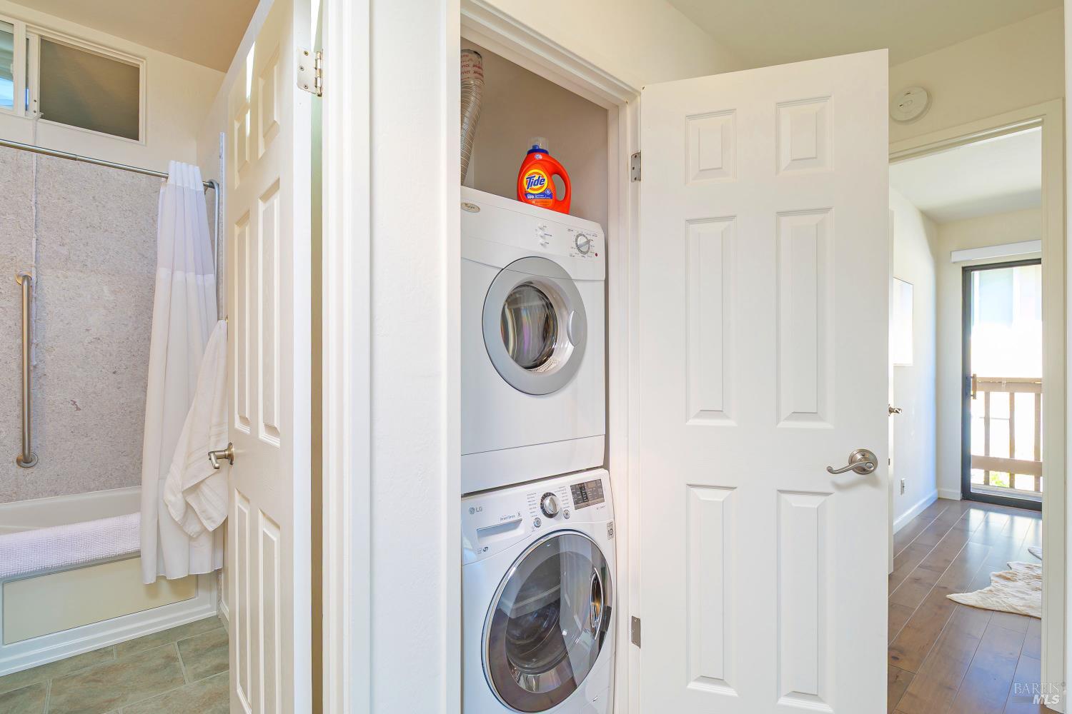 Detail Gallery Image 20 of 27 For 495 S Eliseo Dr #7,  Greenbrae,  CA 94904 - 2 Beds | 2 Baths