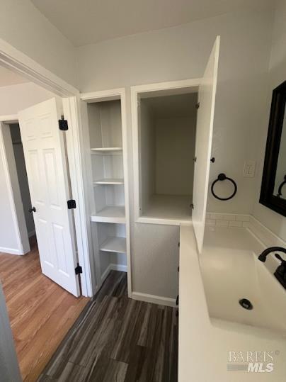 Detail Gallery Image 16 of 18 For 1020 Stony Glen Ln, Cotati,  CA 94931 - 3 Beds | 2/1 Baths