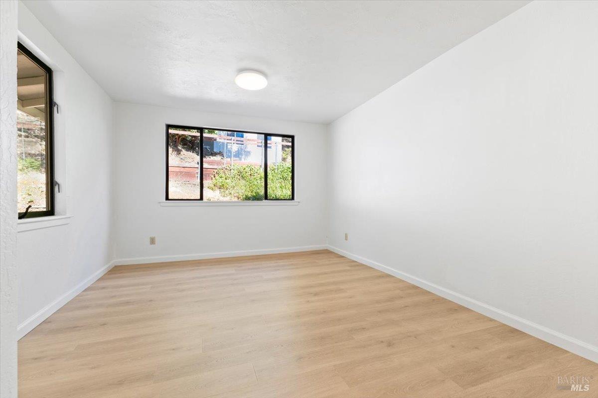 Detail Gallery Image 24 of 39 For 665 Spanish Canyon Dr, Ukiah,  CA 95482 - 3 Beds | 2 Baths