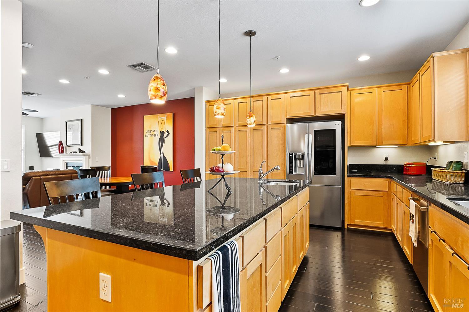 Detail Gallery Image 18 of 48 For 239 Marina Village Way, Benicia,  CA 94510 - 4 Beds | 2/1 Baths