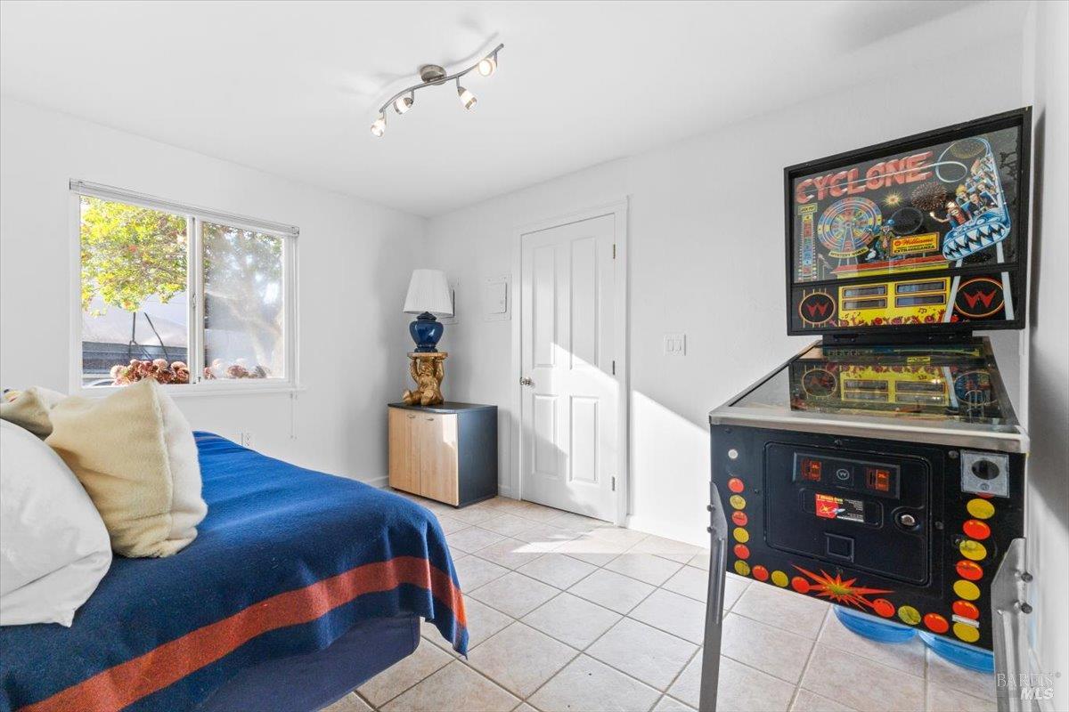 Detail Gallery Image 39 of 58 For 1636 Milton Rd, Napa,  CA 94559 - 3 Beds | 2 Baths