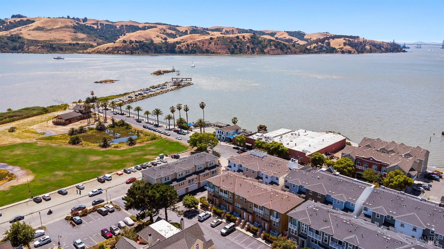 Detail Gallery Image 44 of 48 For 239 Marina Village Way, Benicia,  CA 94510 - 4 Beds | 2/1 Baths