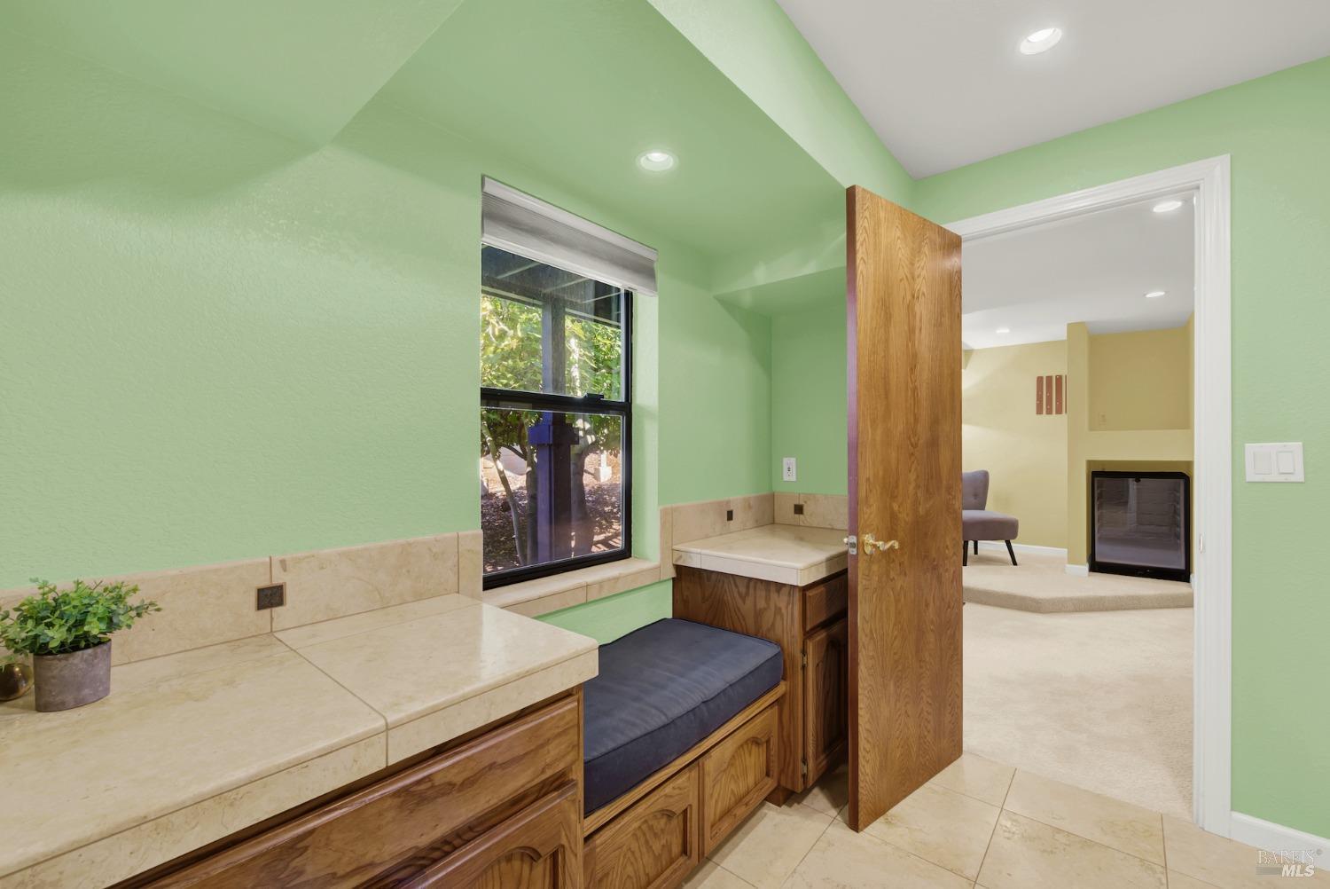 Detail Gallery Image 46 of 76 For 25 Knoll Dr, Fairfield,  CA 94534 - 3 Beds | 2/1 Baths